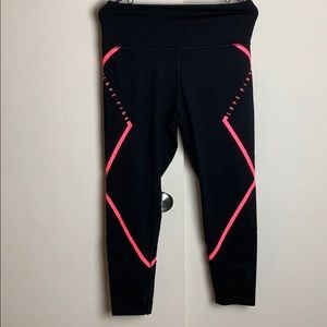 VS Pink Ultimate High Waisted Leggings